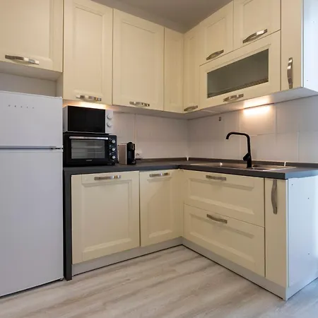 Mountain View Novara